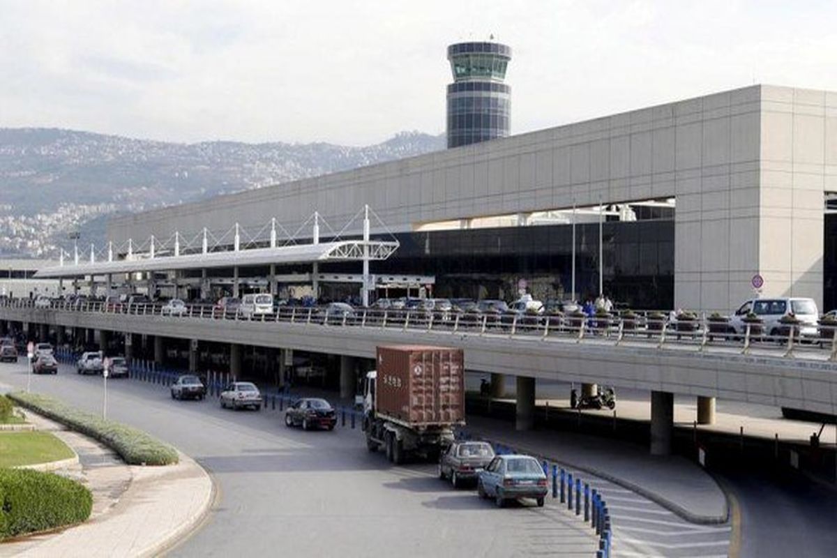 چمدانی پر از پول و طلا در فرودگاه بیروت کشف شد