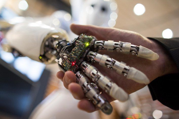 نخستین دوره مسابقات رباتیک دانش آموزان لرستانی در خرم آباد برگزار می‌شود