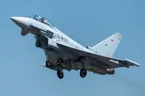 اعزام پنج جنگنده و ۱۵۰ پرسنل نظامی به لهستان توسط آلمان