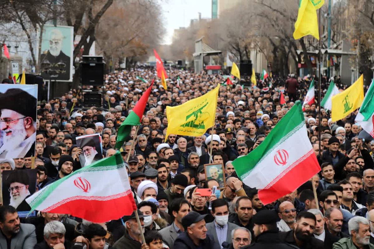 راهپیمایی مردم تبریز در محکومیت جنایت تروریستی کرمان+تصاویر