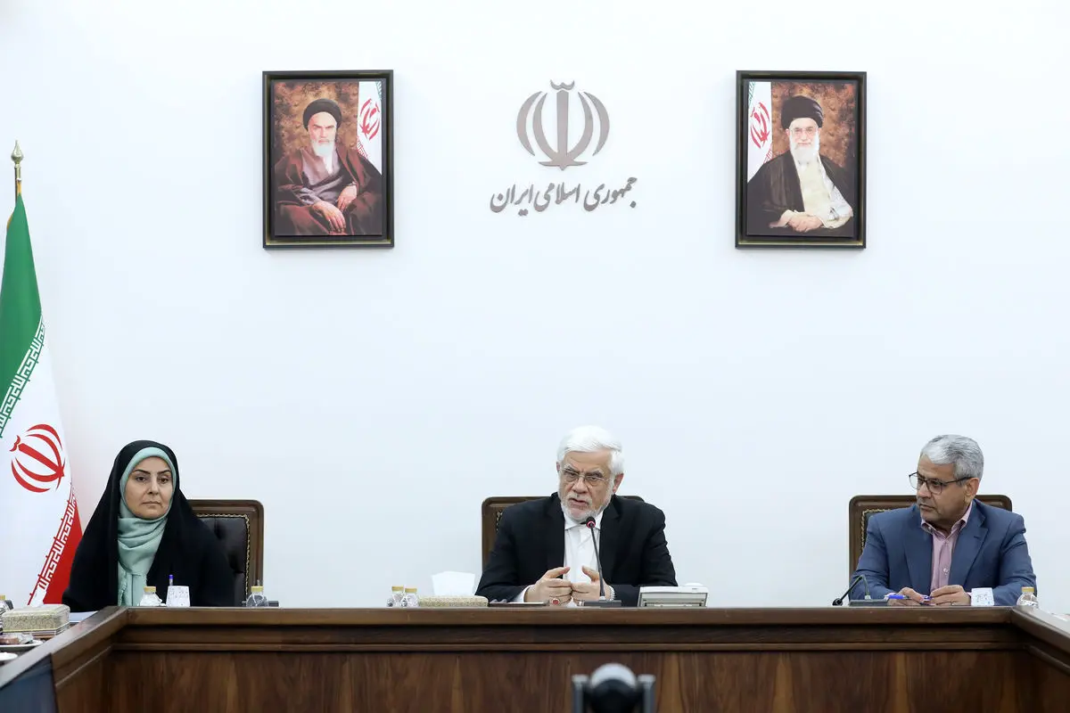 از موقعیت جغرافیای کشور و قرارگیری در مسیر ارتباطی کشورهای منطقه غفلت کردیم