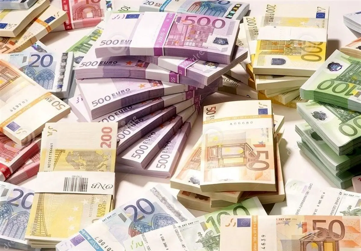 قیمت ارز امروز در بازار آزاد تهران ۱۶ مرداد ۱۴۰۲ / قیمت دلار 495,960 ریال است