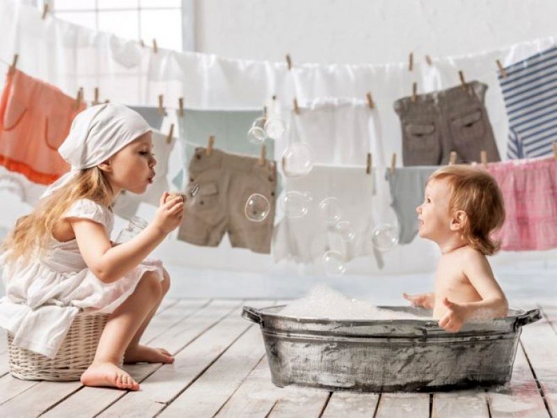 راهنمای شستشوی لباس نوزاد و کودک با بهترین شوینده ها/ لباس نوزاد رو با چی بشوریم؟