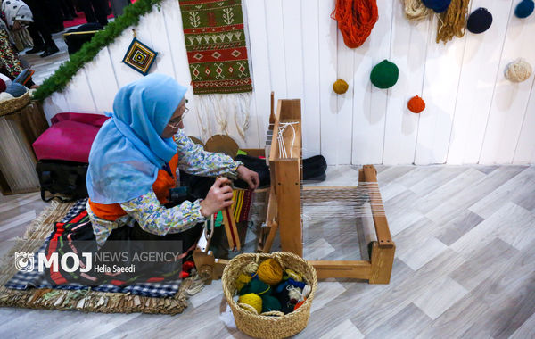 سی‌وهفتمین نمایشگاه ملی صنایع‌دستی