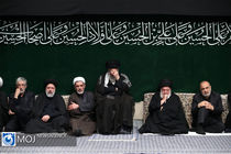 عزاداری شب عاشورای حسینی (ع) با حضور مقام معظم رهبری