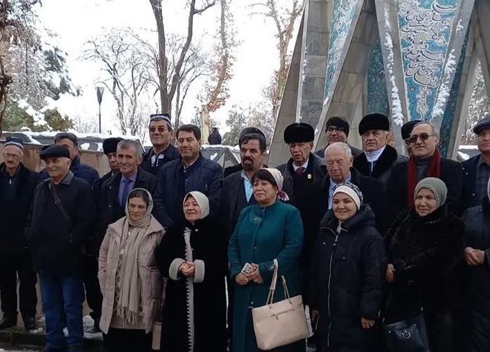 گردشگران فرهیخته تاجیکستانی به نیشابور سفر کردند