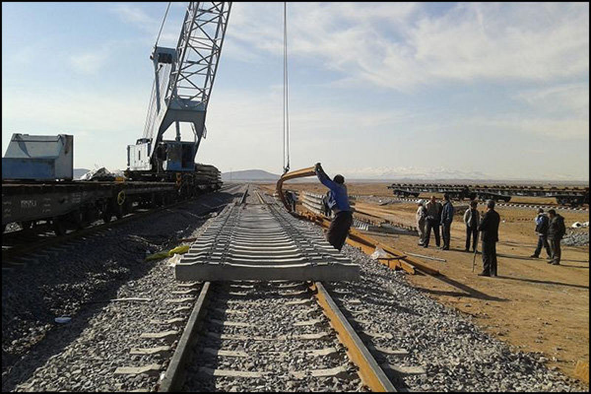 اتصال راه‌آهن کرمانشاه به خطوط ریلی عراق جهش بزرگ اقتصادی را به همراه دارد