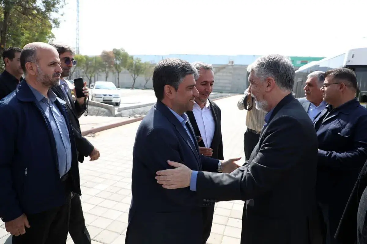 وزیر فرهنگ و ارشاد در اردبیل