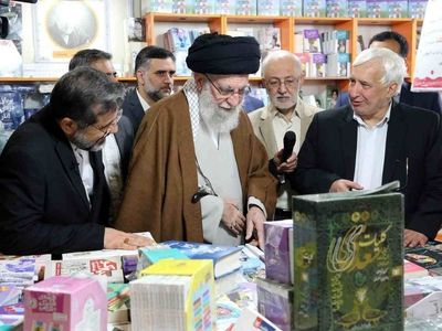 The Leader of Islamic revolution visited Tehran International Book Fair