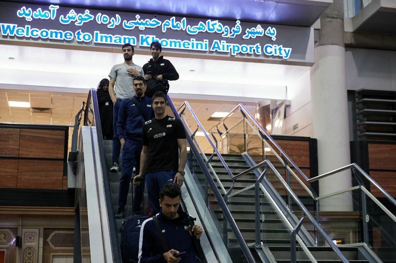 کاروان تیم‌ ملی والیبال بامداد امروز وارد تهران شدند