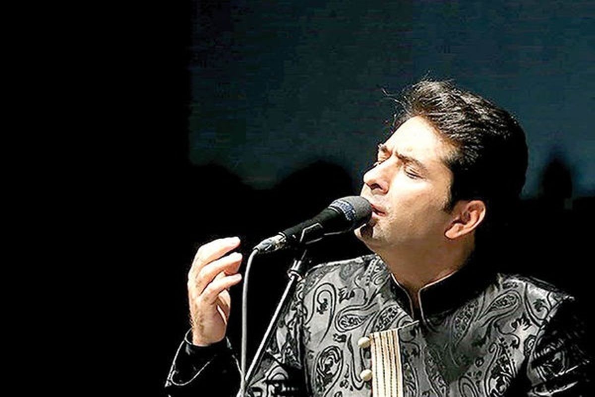 Iranian singer Mohammad Motamedi sings for Gaza people