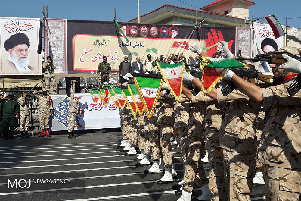 مراسم رژه نیروهاى مسلح در بابل استان مازندران