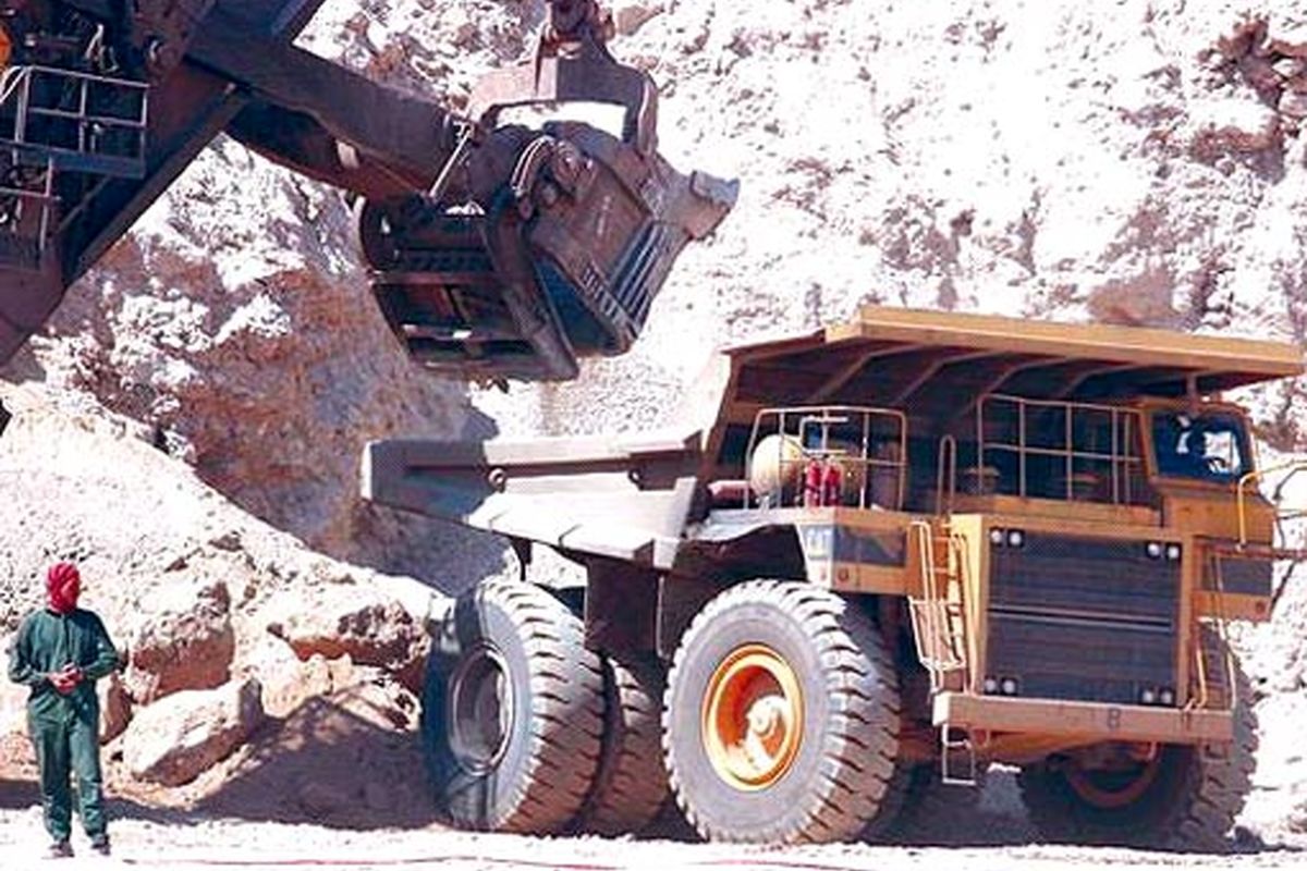 احتمال آزادسازی محدوده‌های بلوکه شده معدنی استان از نیمه دوم مرداد