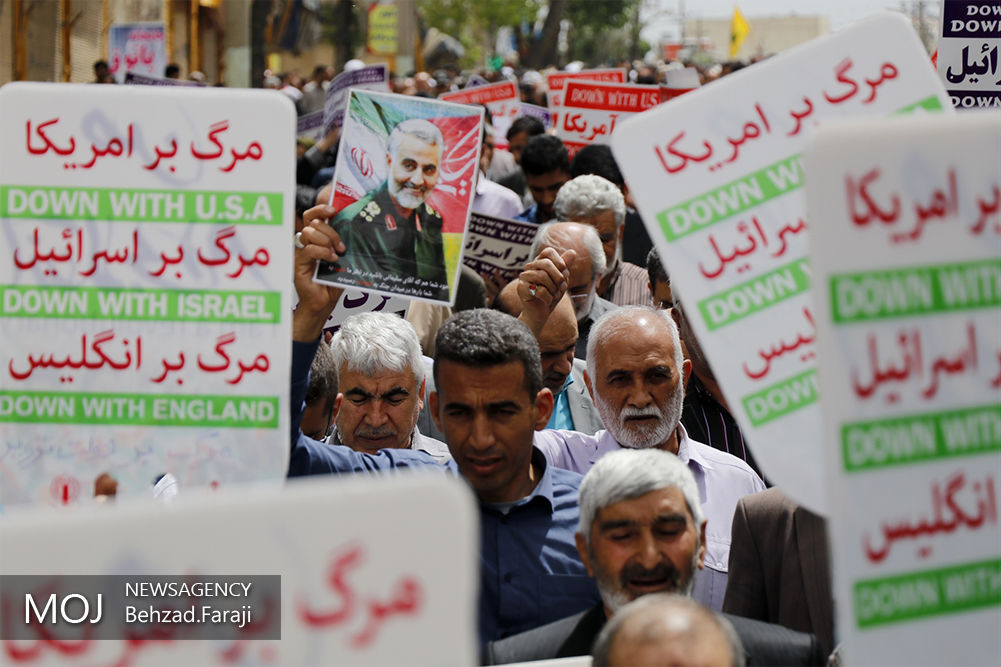 راهپیمایی نمازگزاران بندرعباسی در حمایت از بیانه شورای عالی امنیت ملی