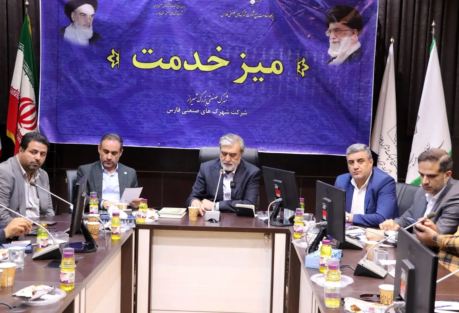 صنایع آب‌بر از ظرفیت خط انتقال آب خلیج فارس استفاده کنند