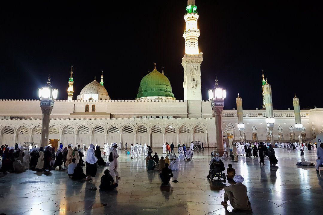 بازگشایی مساجد در عربستان سعودی پس از دو ماه تعطیلی به دلیل کرونا