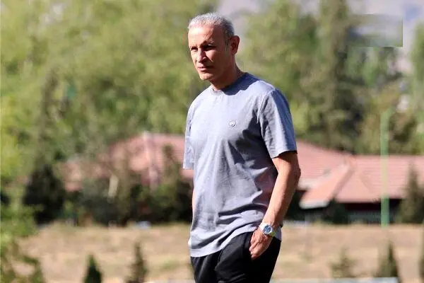 فولاد باید برای قهرمانی آسیا بجنگد