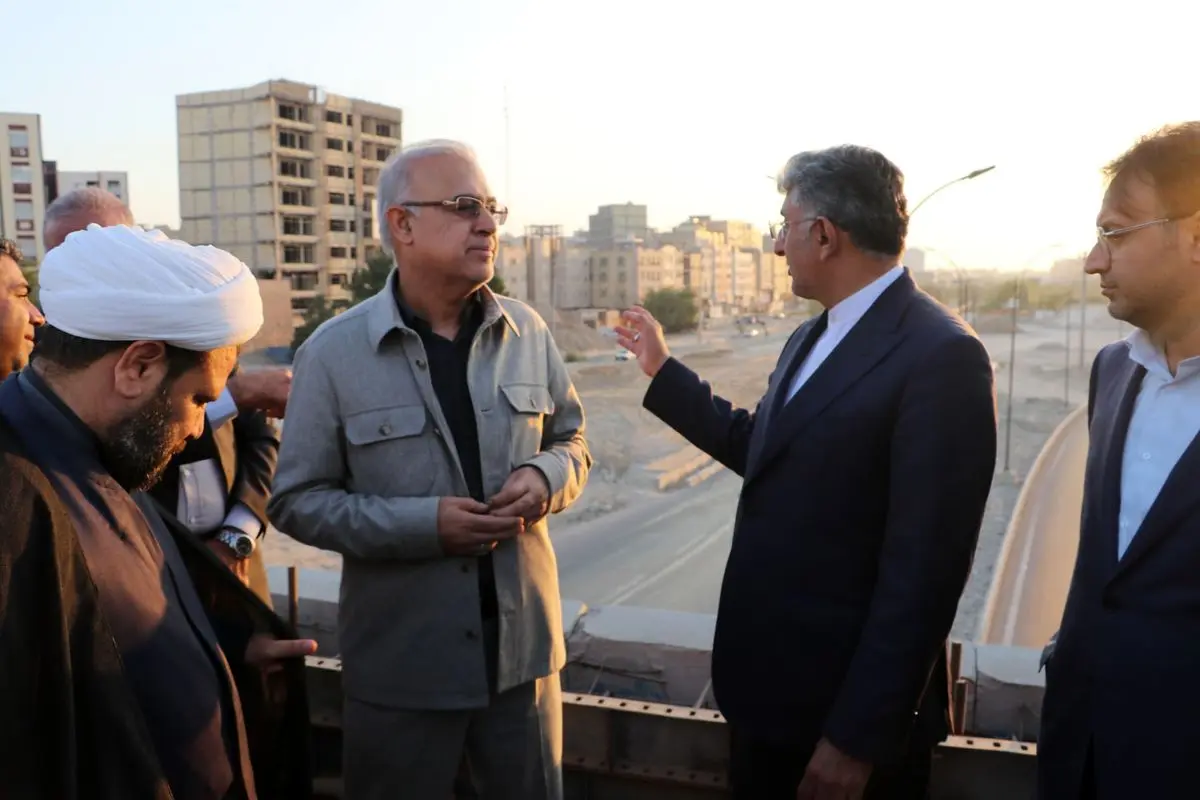 بازدید از پل مهرگان