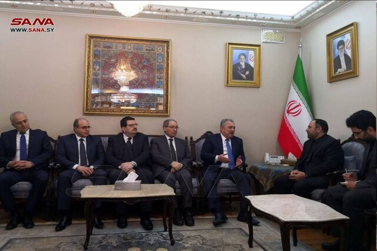 نخست‌وزیر سوریه در سفارت ایران در دمشق حضور یافت