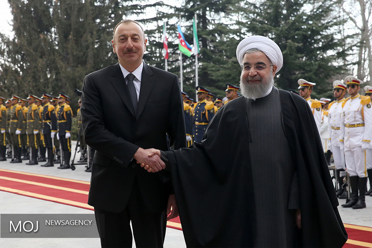 استقبال رسمی روحانی از رئیس جمهوری آذربایجان