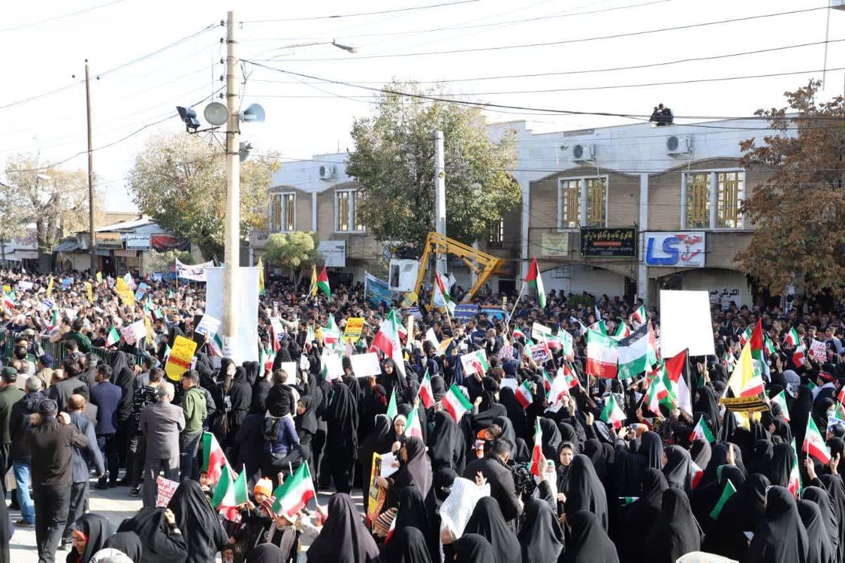 مردم کرمانشاه حمله تروریستی کرمان را محکوم کردند