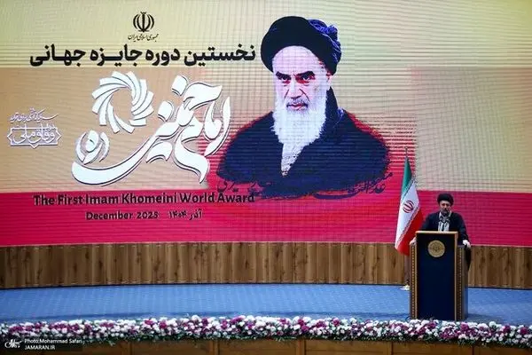 سید حسن خمینی امام را احیاگر دین در جامعه دانست