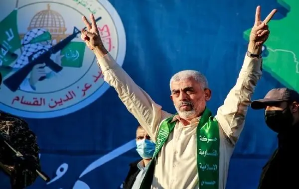 تصاویر جدید از یحیی السنوار پیش از شهادت + فیلم