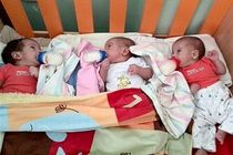 پرداخت 530 میلیون تومان کمک بلاعوض کمیته امداد به 12 خانواده صاحب فرزند سه قلو در اصفهان