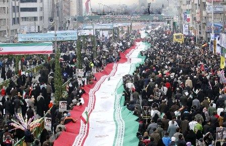  دعوت امام‌جمعه و استاندار کرمانشاه از مردم برای حضور در راهپیمایی علیه اغتشاشات