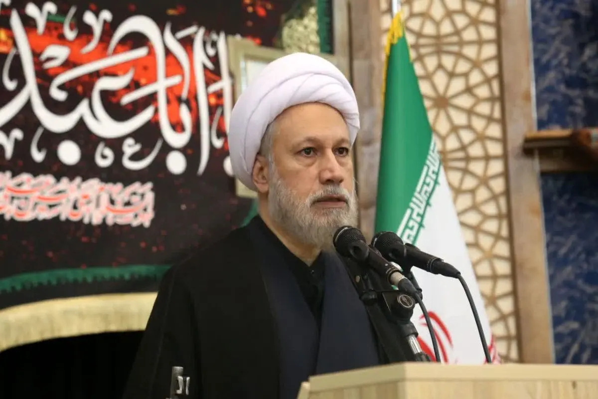 مخالف تمام ددمنشیهای صهیونیستها هستیم