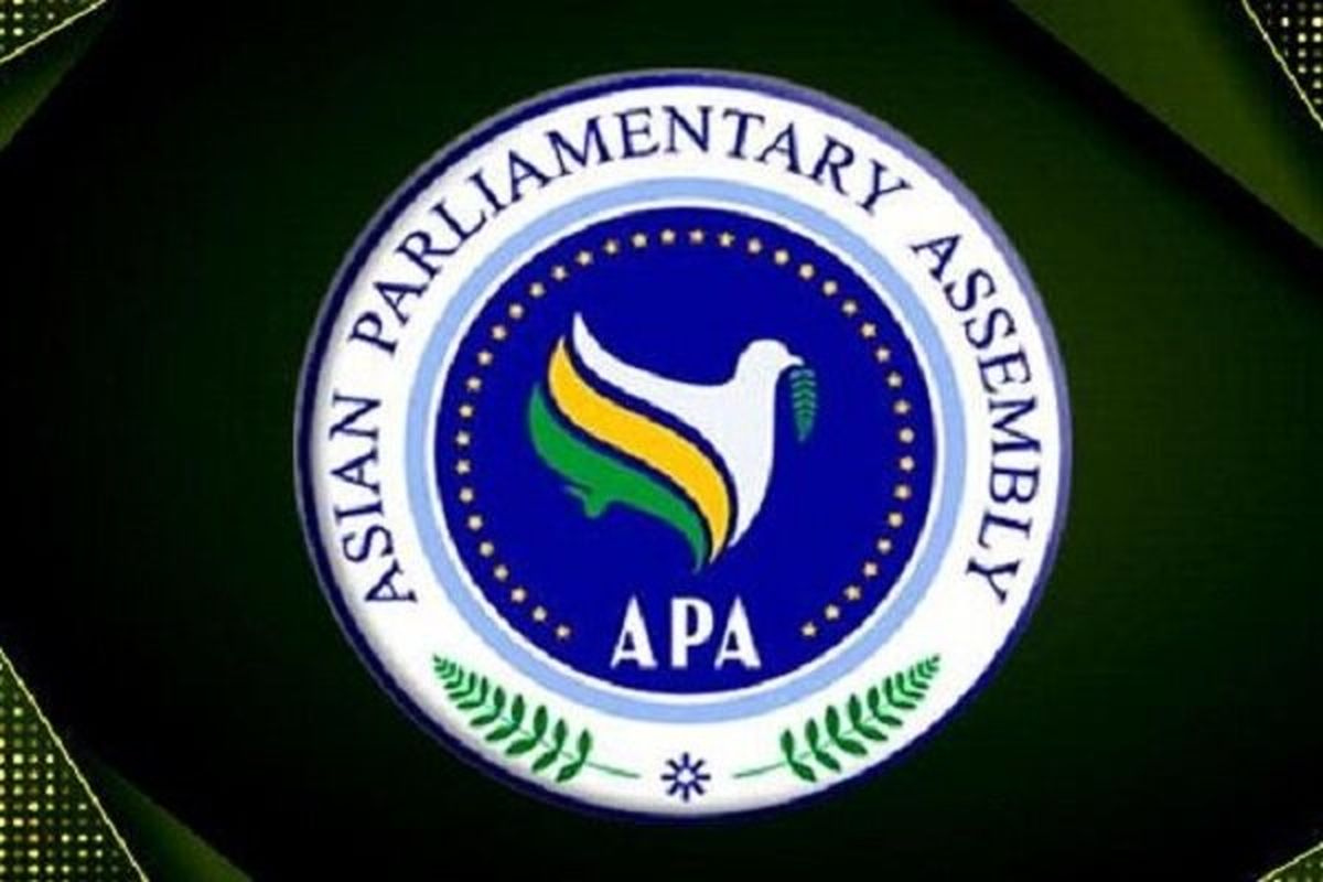 نمایندگان پارلمانی ۲۲ عضو APA از صحن مجلس بازدید  کردند