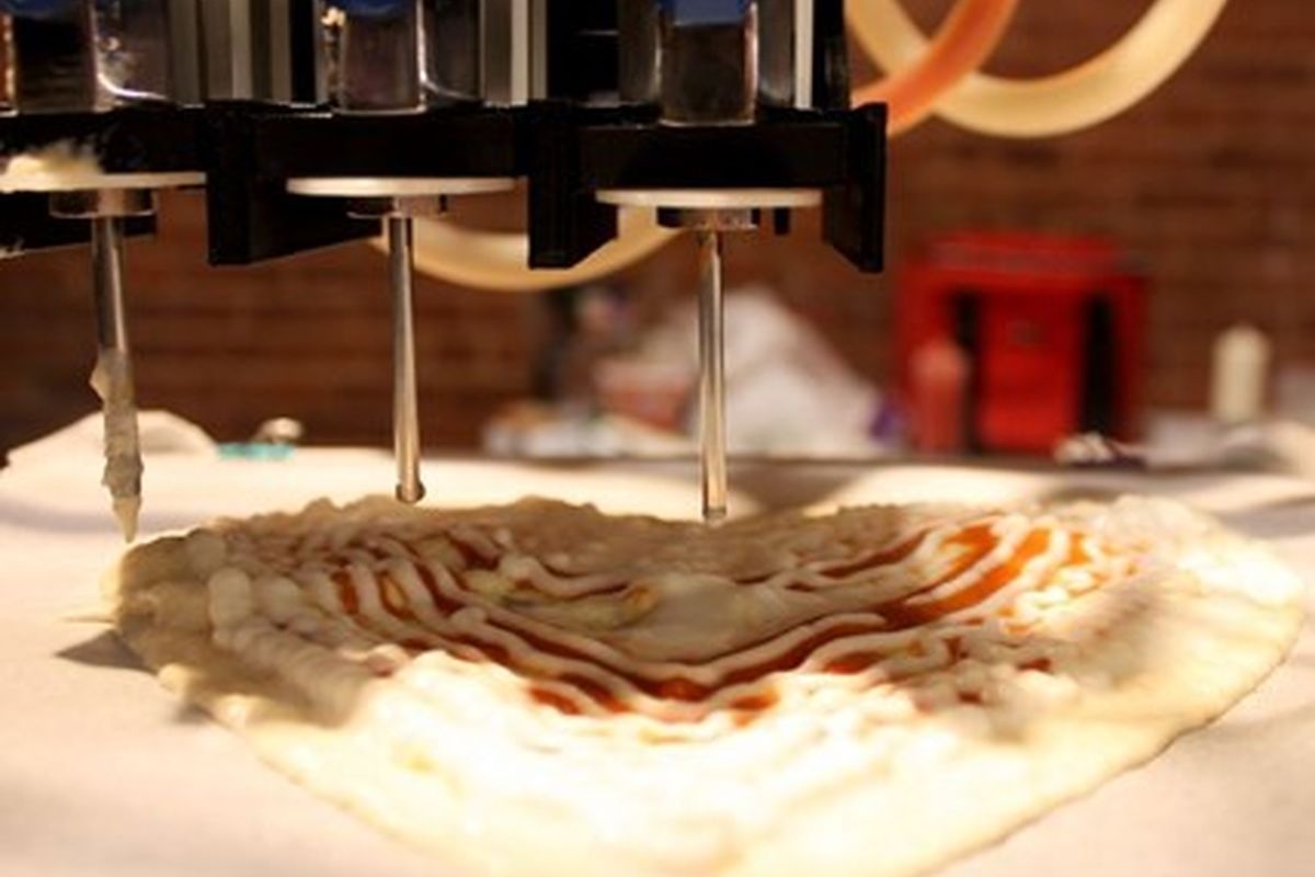 رباتی که پیتزا چاپ می‌کند