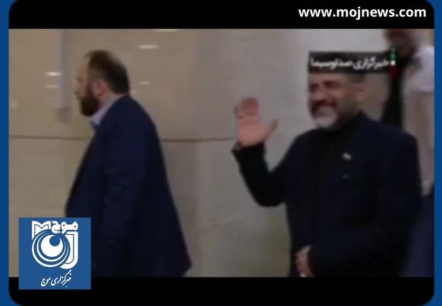 محمدمهدی اسماعیلی، وزیر فرهنگ و ارشاد اسلامی، با حضور در انتخابات ریاست جمهوری ثبت‌نام کرد + فیلم