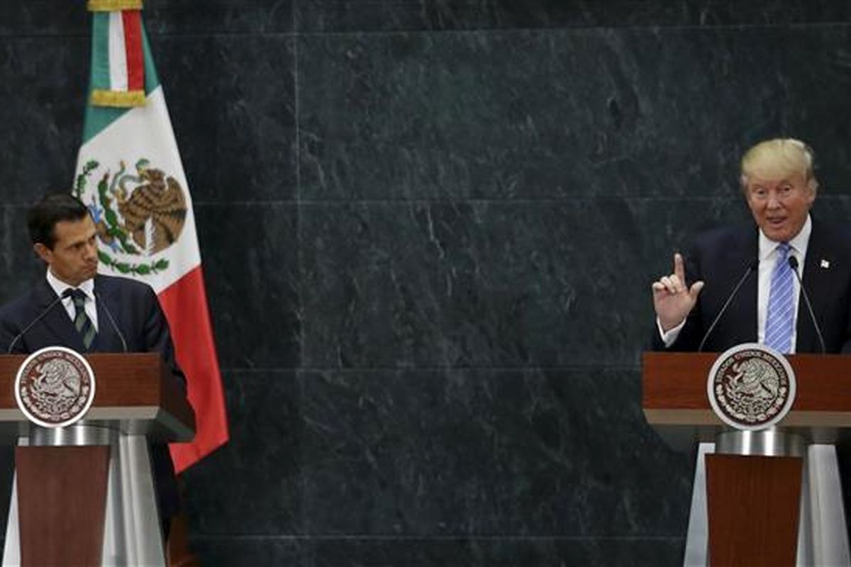جدال پس از دیدار ترامپ با رییس جمهور مکزیک