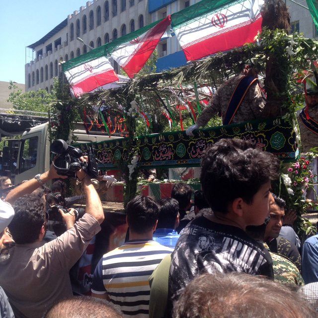 آغاز مراسم تشییع پیکر مطهر شهدای ترور در دانشگاه تهران
