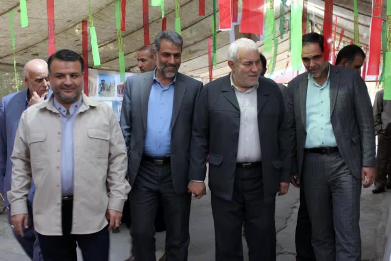 بازدید مشاور وزیر نیرو در امور ایثارگران از خیمه گاه شهدای آبفای یزد