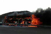 اعزام دو مصدوم حادثه اتوبوس تهران-کرمان به بیمارستان سوانح سوختگی اصفهان