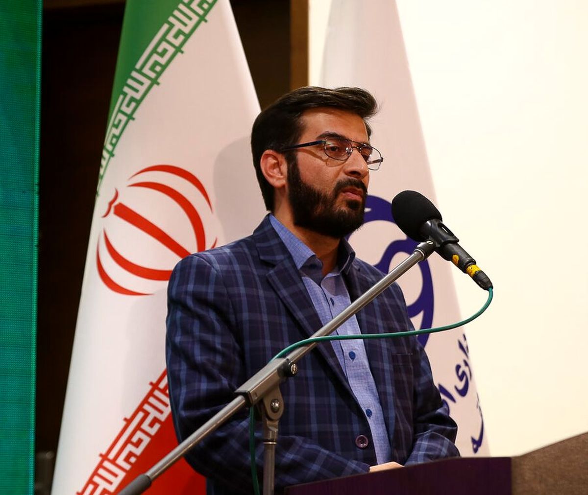 رونمایی کتاب «شناسنامه شهدای محلات» ۲۵ آبان ۱۴۰۲