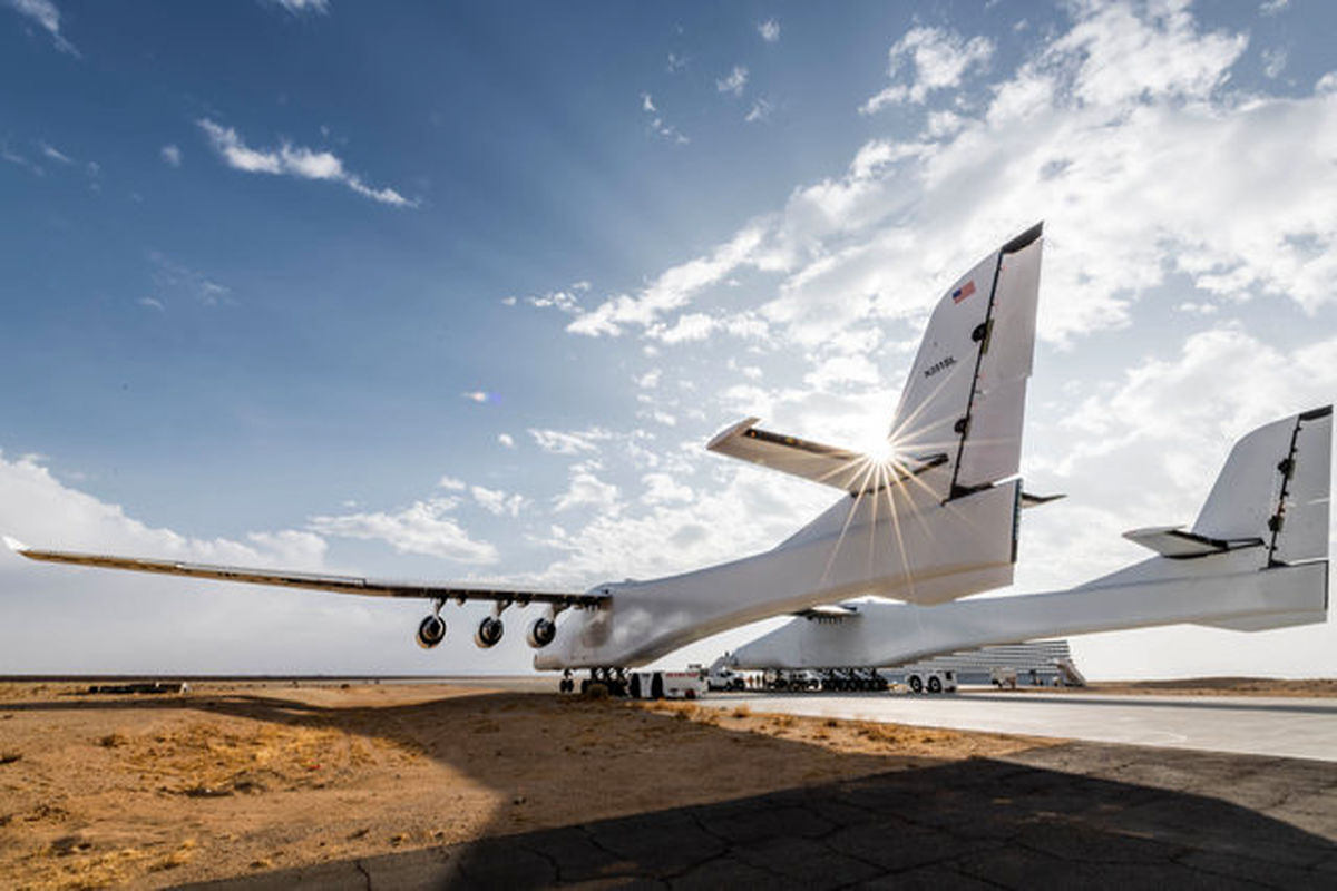پرواز بزرگترین هواپیمای دنیا