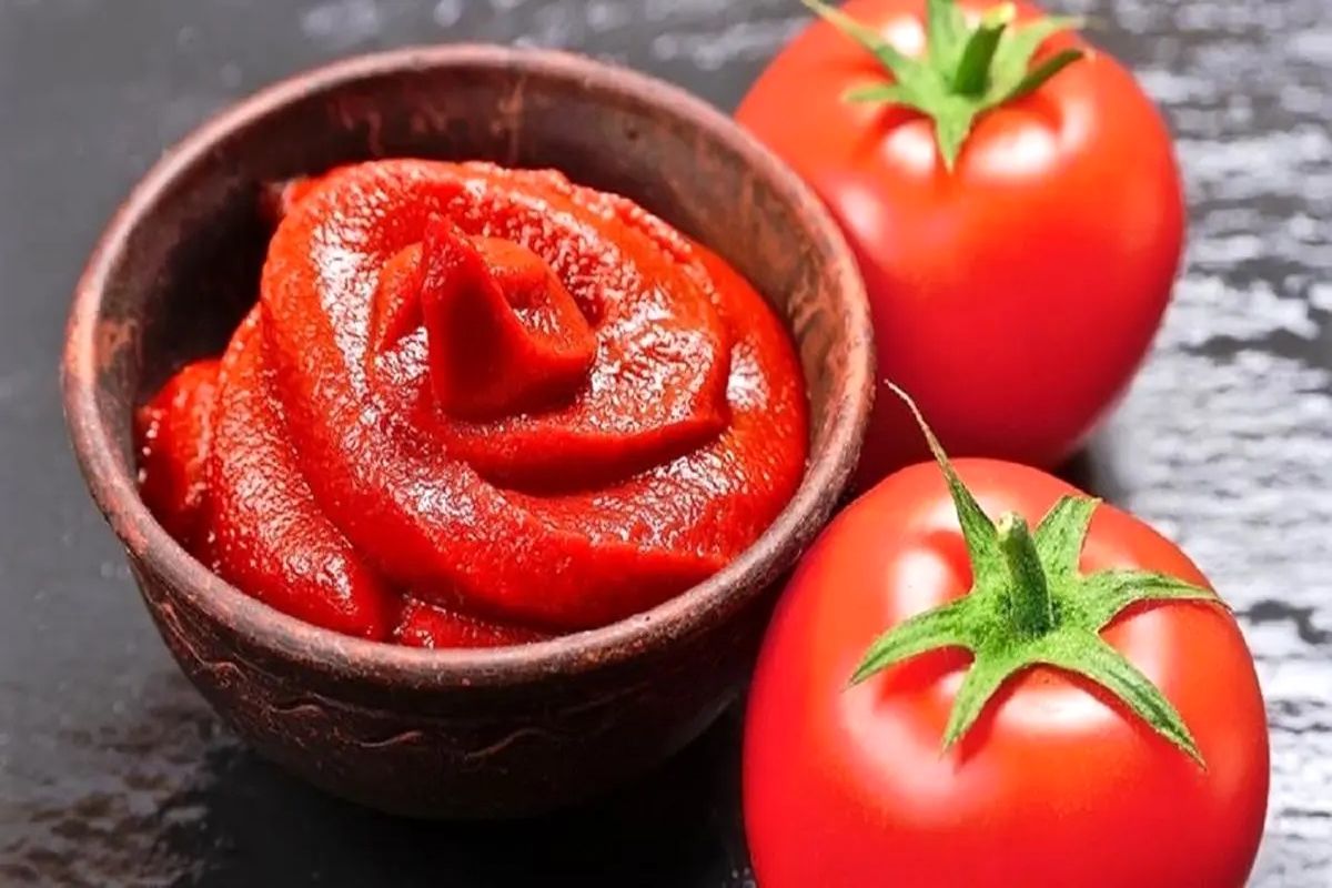 رب گوجه فرنگی را در خانه درست کنید / طرز تهیه رب گوجه فرنگی خانگی
