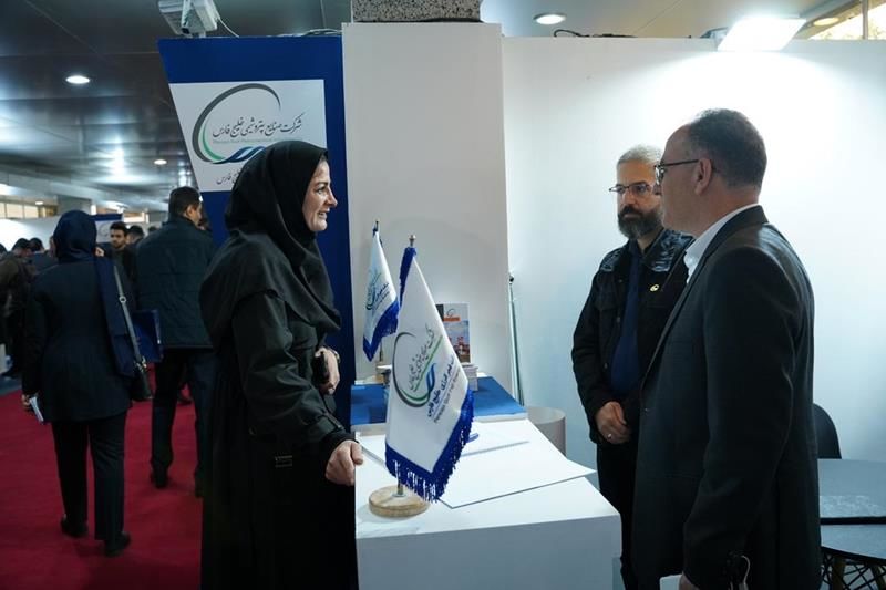 حضور فجر انرژی با پروژه‌های کلیدی و بومی‌سازی‌های راهبردی در پتروفن ۱۴۰۴