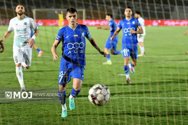 استقلال با برد ۳ بر صفر مقابل فجرسپاسی به صدر جدول لیگ برتر رسید