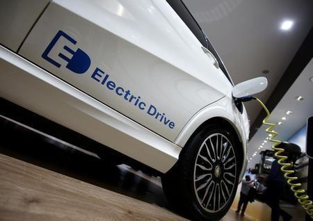 فولگس واگن در ساخت باتری خودرو ماهر می‌شود