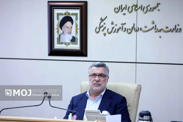 وزیر بهداشت عازم چین می‌شود