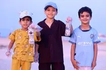 پاکسازی سواحل کیش با مشارکت گسترده مردمی همزمان با برگزاری ششمین نمایشگاه کتاب