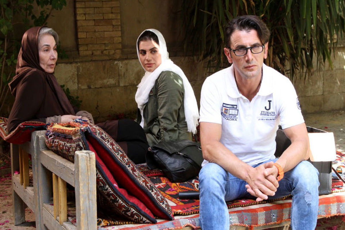 اکران مردمی فیلم سینمایی جانان در سینما ایران