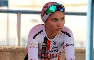 پیکر دختر دوچرخه‌سوار ایران به خاک سپرده شد