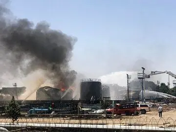 انفجار خط لوله هیدروژن در پالایشگاه کره جنوبی پنج کارگر را مجروح کرد