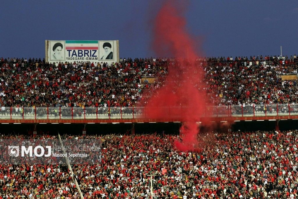 رئیس فدراسیون جهانی فوتبال از حضور زنان در بازی سپاهان و پرسپولیس ابراز خوشحالی کرد