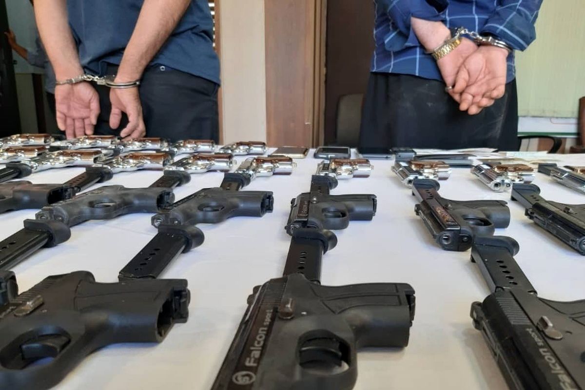 اعضای باند قاچاق و فروش سلاح در شهرستان باوی دستگیر شدند